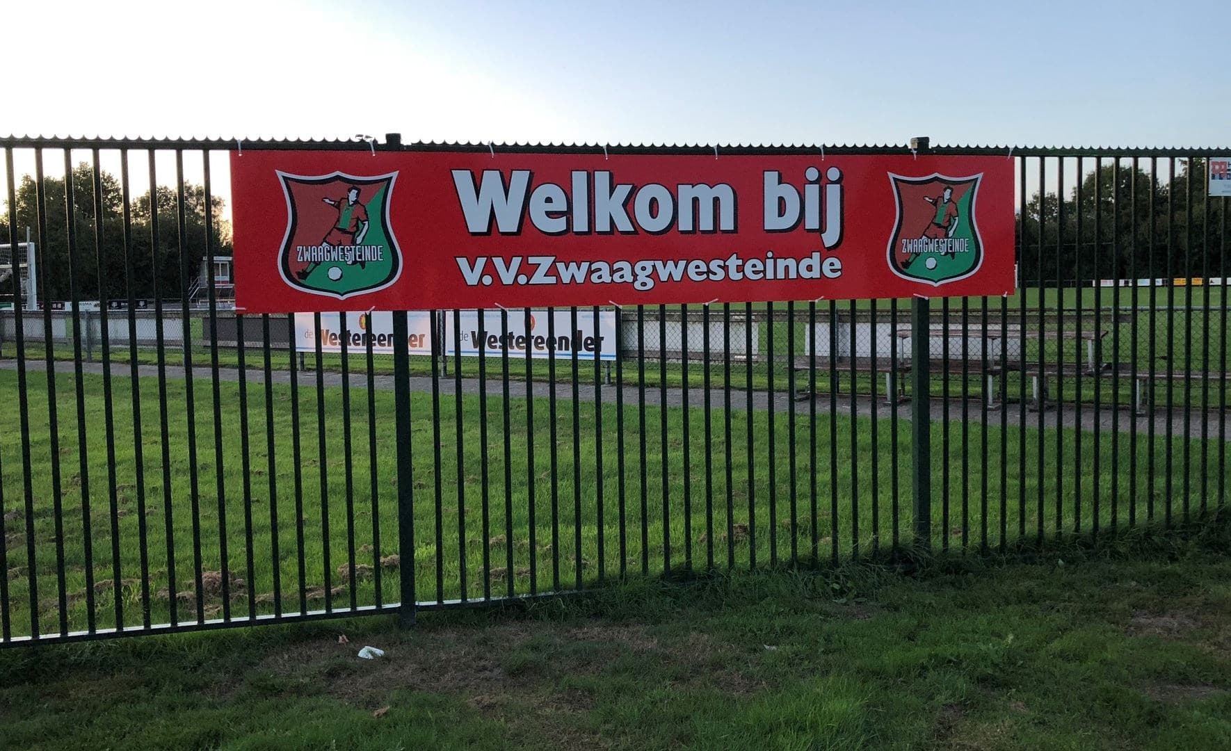 Donderdagavond een oefenwedstrijd bij VVZwaagwesteinde.